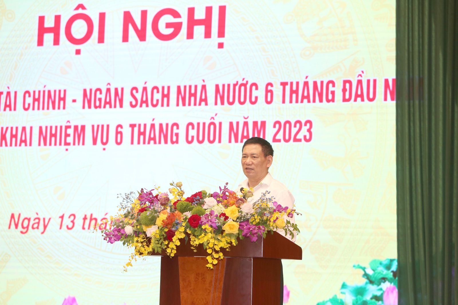 Bộ trưởng Bộ Tài chính Hồ Đức Phớc đặc biệt quan tâm đến công tác chuyển đổi số, đẩy mạnh ứng dụng công nghệ thông tin trên tất cả các lĩnh vực của ngành Tài chính. Ảnh: QM.